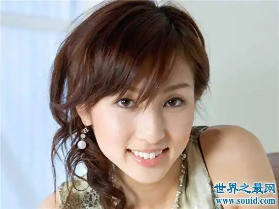 天上人间花魁梁海玲在家离奇死亡至今未解