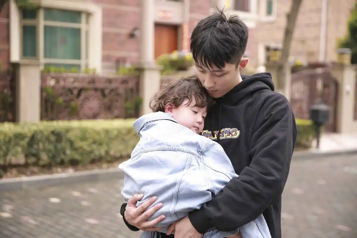 父亲节告白#近几年越来越多的明星都选择结婚生子