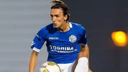 杨震:周五竞彩 尼姆元气大伤_足球_东方体育新闻