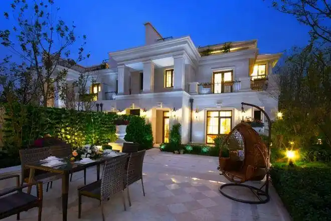 每平30万,一套卖2亿,可如今汤臣一品已不是最贵的中国豪宅了|别墅