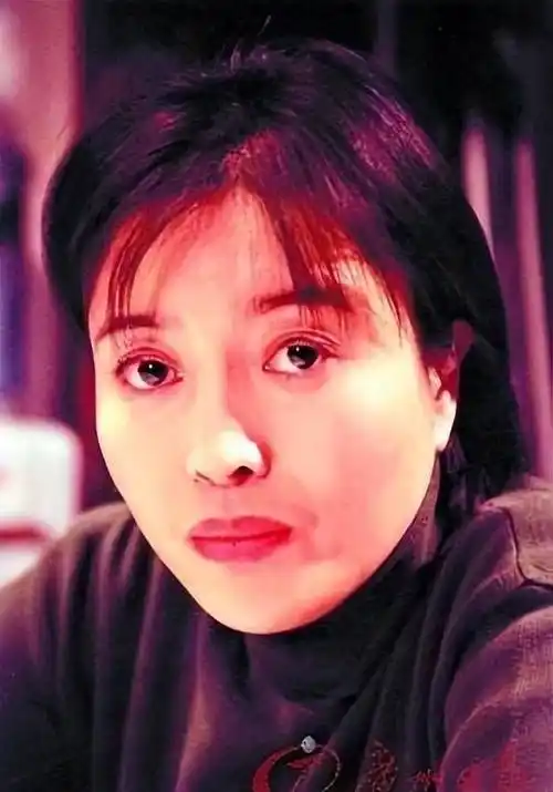 丁嘉丽与孙红雷分手20年,现在两个人的生活轨迹有何不同_孩子_男朋友