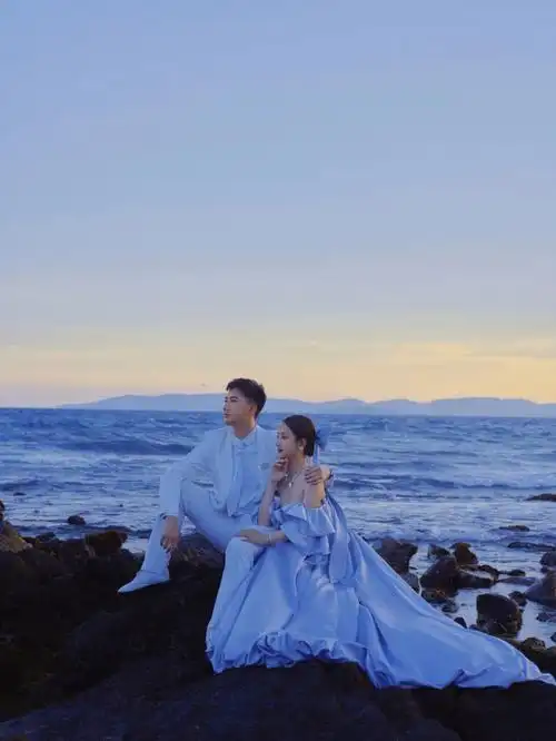 三亚婚纱照|令人心动95的高级感海边婚纱照