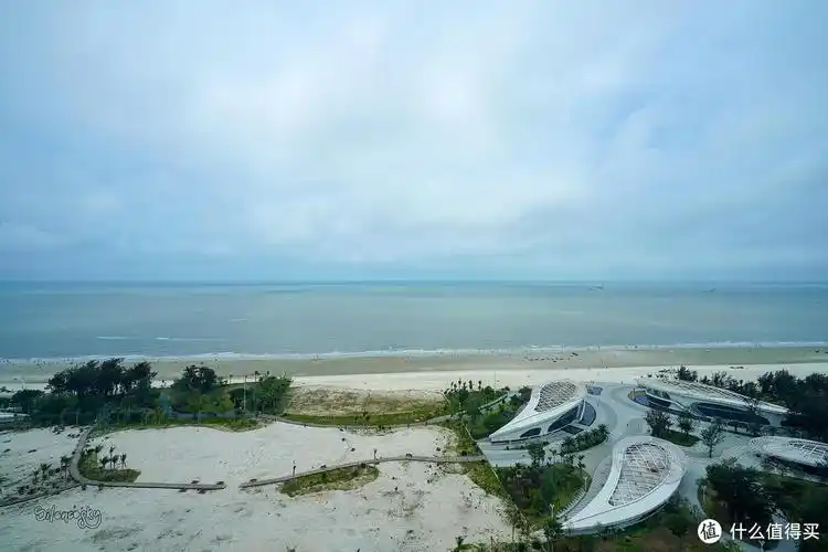 虽然新开了喜来登但仍是北海度假优选北海银滩皇冠假日酒店单卧全海景