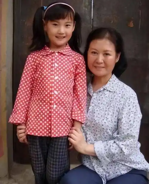 著名演员黄晓娟:3位亲人离世让她哀痛,儿子成为她的骄傲_母亲_时候_李