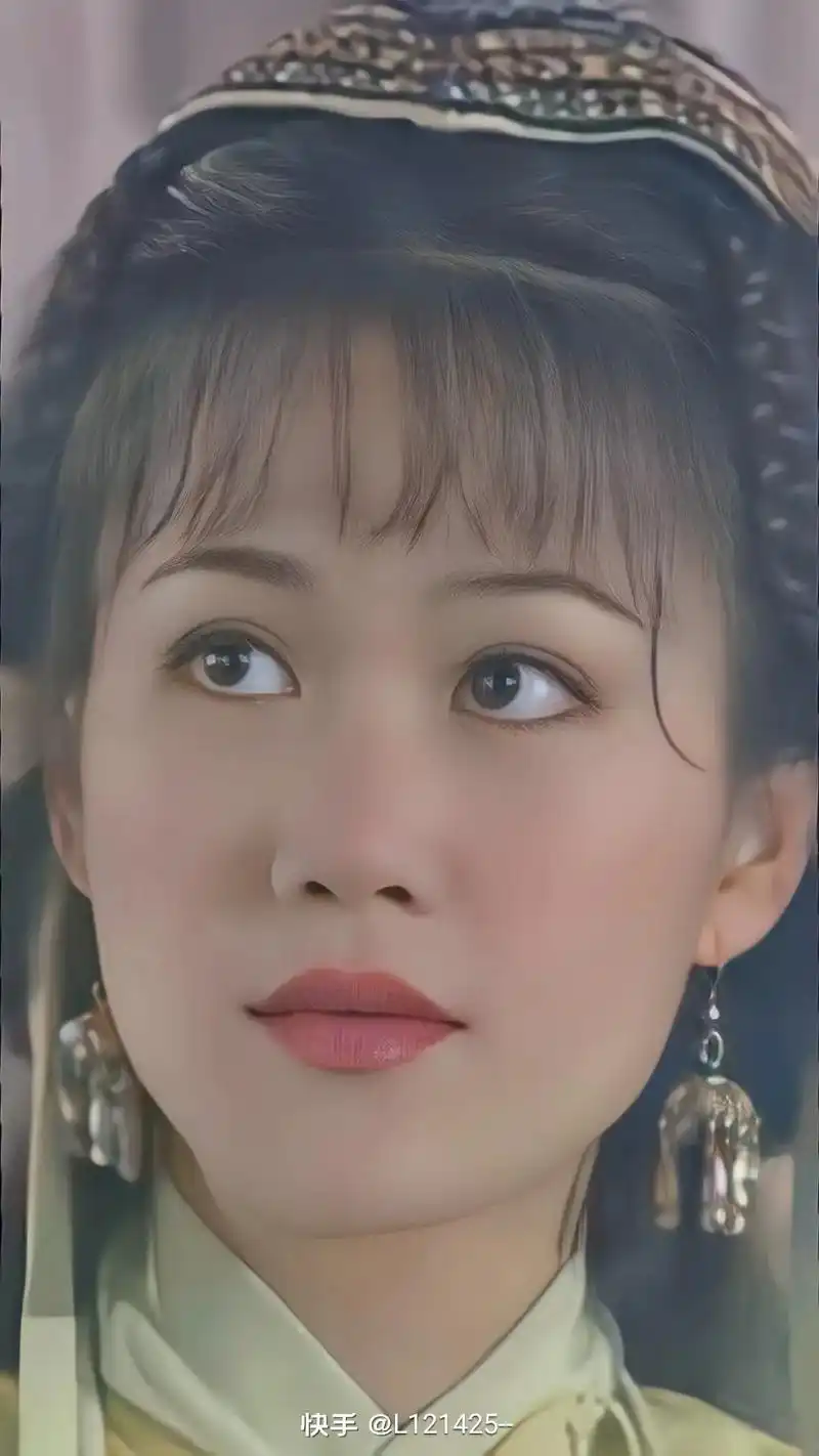 港风女神梁小冰:清新娇俏,如花似玉,绝对的一代佳人. - 抖音