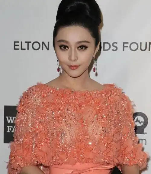 真空凸露半球 表白李晨:他是郭靖大白结合体_大陆星闻_明星-超级明星