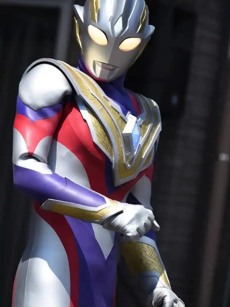 特利迦奥特曼超帅壁纸 禁止盗图 谁是敢盗了我的图我就举报他