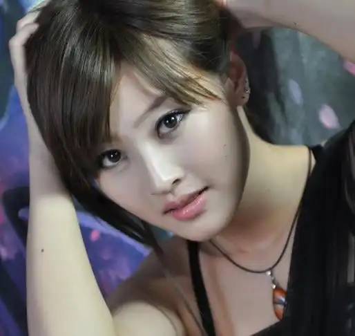 眼睛这特点的女人最易当小三图