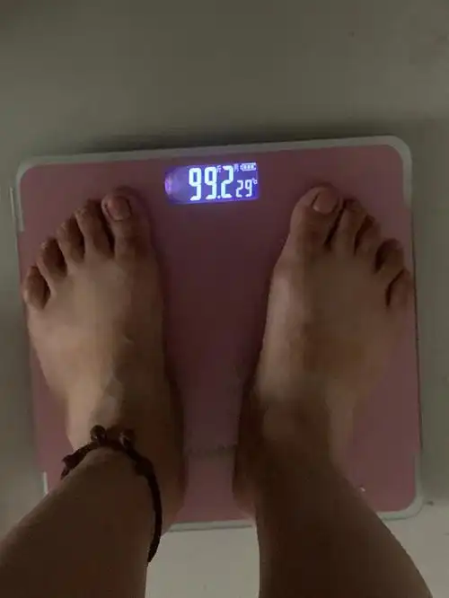 今日体重992斤目标96