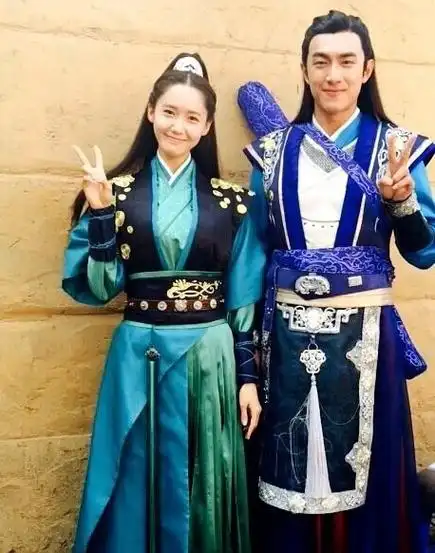 林更新林允儿古装旧照