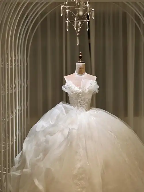 瑞安礼服仙女人见人爱的婚纱礼服婚纱