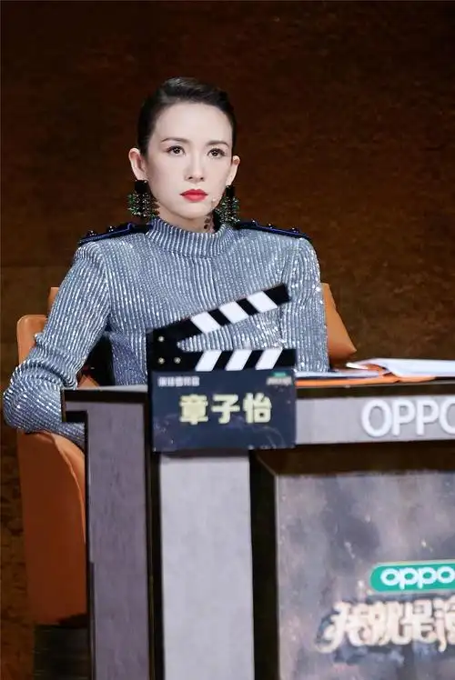 的拍摄,主考官章子怡邀请到侯咏导演前来助阵,悬疑剧情直击人性,演员