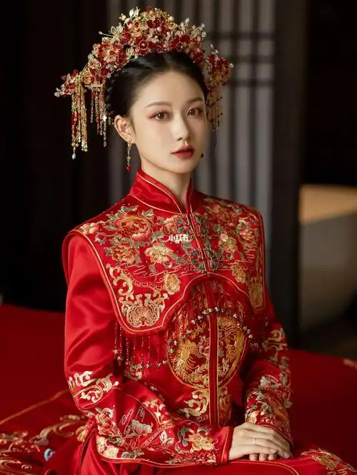 新娘妆造/惊艳的秀禾造型_新娘跟妆_秀禾服_新娘妆_全国新娘跟妆_婚嫁