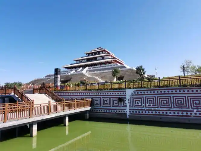 其它 今日鹿台阁 写美篇  昨天,第十四届豫商大会