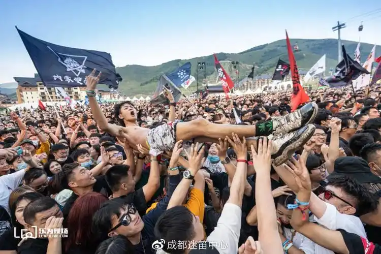 战国迷笛作战手册如何成为一名成都战国迷笛音乐节的专业观众