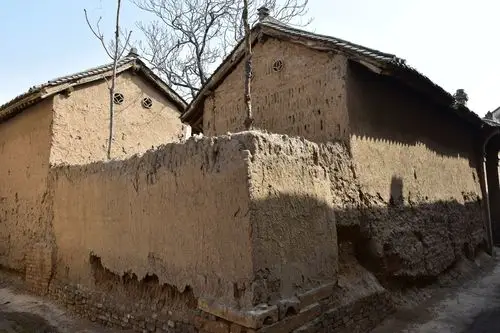 《珍藏版第六揖》,即将消失的记忆～(农村的土墙民居)