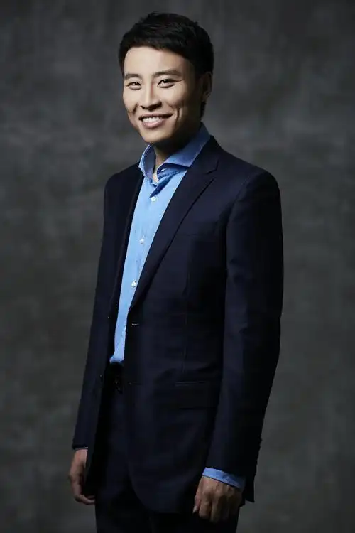 高端商务人像作品展示|摄影|人像|服装摄影形象画册 - 原创作品