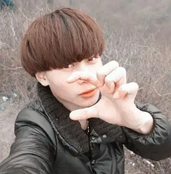 初中高中男孩长西瓜头发型图片校园男生西瓜头发型