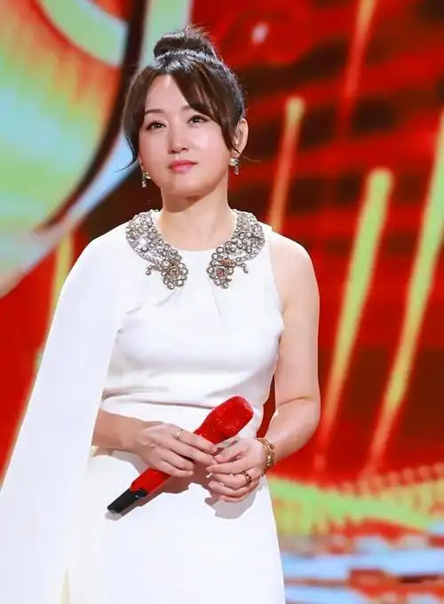 杨钰莹近况,董洁怎么会看上王大治呢,本文共(599字)