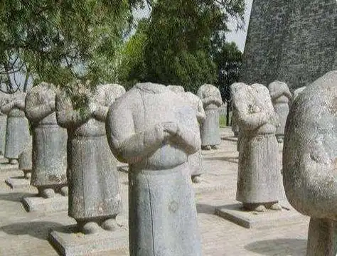 无头石人,专家都很难解释,却被两位农民解开|乾陵|石像|古墓_网易订阅