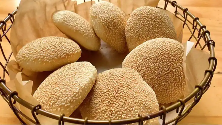 在家做烤箱版的福清光饼,无油无糖简单方便,夹上馅料味道更绝!