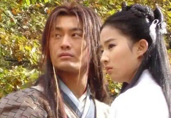 他为演"杨过"削骨,被刘亦菲嫌丑出局,37岁获刑,今再次翻红_聂远