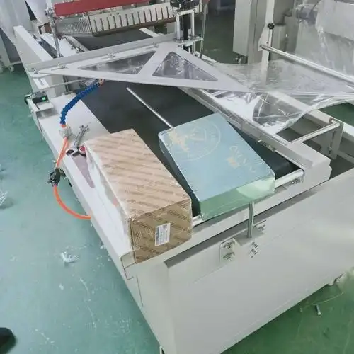 全自动l型塑封机 薄膜自动套膜机  相册书本纸箱热收缩包装机图片