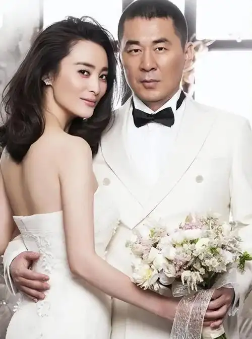 回顾:和吴越同居了5年的陈建斌,为何抛弃她娶了相爱相杀的蒋勤勤