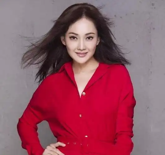 小品界最美的五位女演员, 个个都颜值"逆天", 最后一位出乎意料