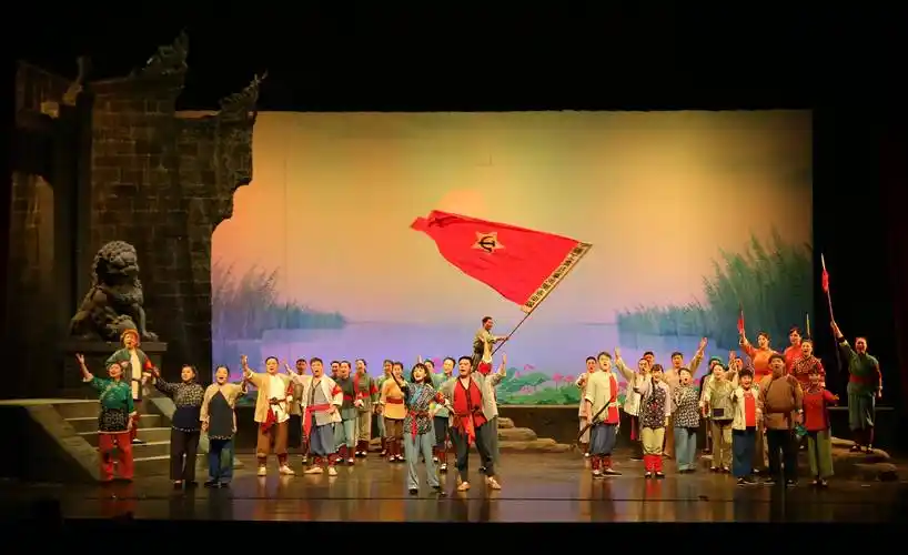 艺术|《洪湖赤卫队》亮相第四届中国歌剧节_经典