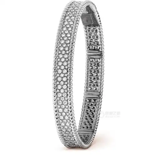 梵克雅宝perle系列vcaro2iw00手镯(1 / 1)