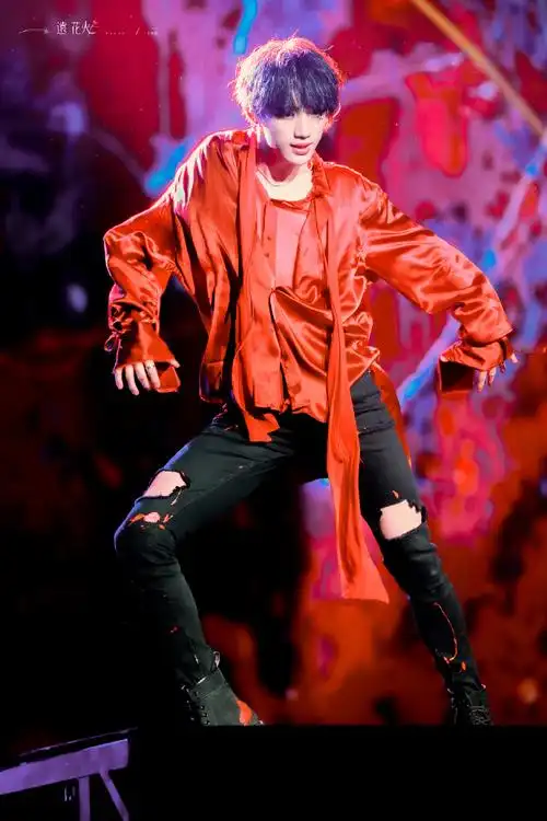 丁程鑫参加演员请就位