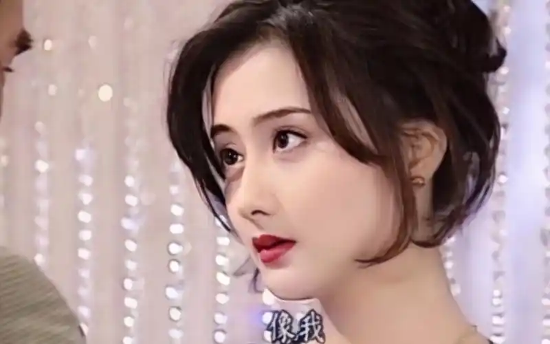 一帘幽梦 紫菱费云帆阳明山看灯海,飘荡在微风里的菱角花