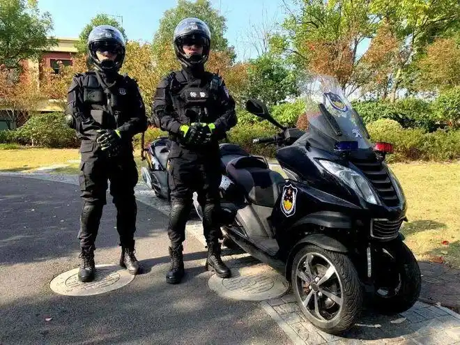 闵行唯一的女特警这位铁骑队里的大姐大超飒