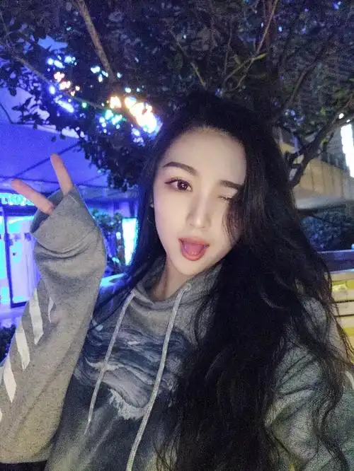 【四川校花专访】川传超美女神颜值爆表,快来为未来空姐疯狂打call!