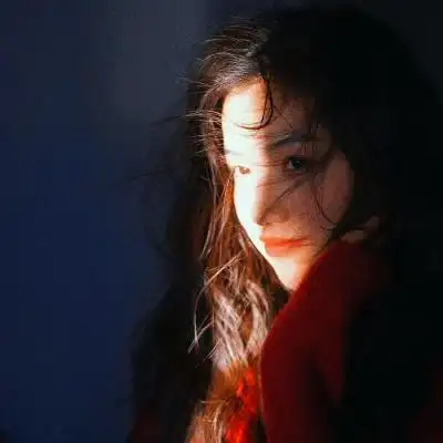 森系复古ins女生头像 高清文艺有韵味复古的头像女生图片_女生头像