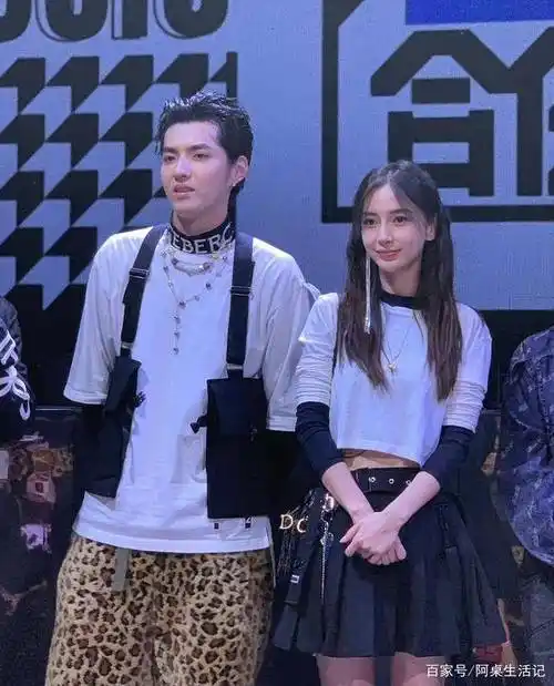 近来赵今麦还和当今正火的吴亦凡,angelababy 等明星一路同盟了综艺