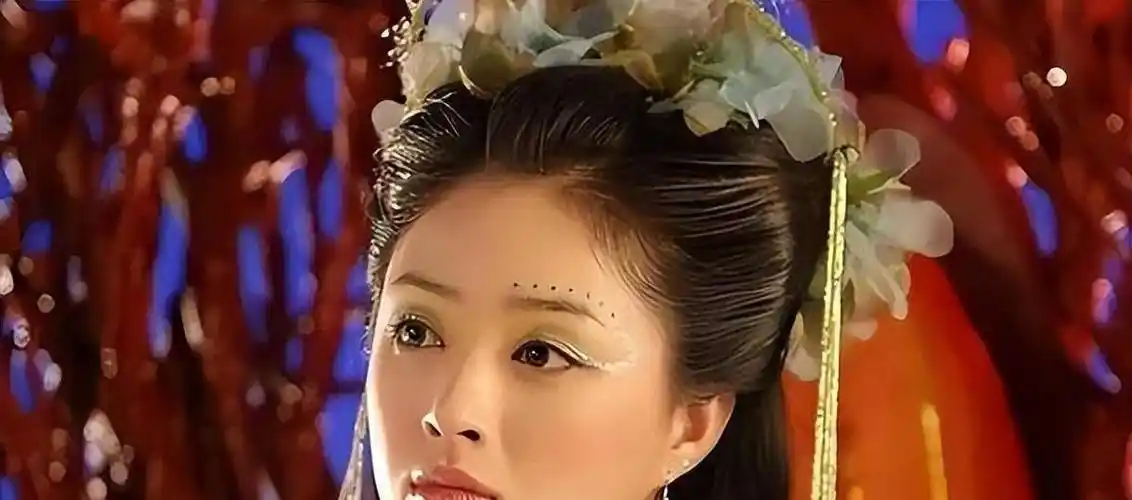 41岁"无人敢娶"的蒋欣,再一次让娱乐圈刮目相看