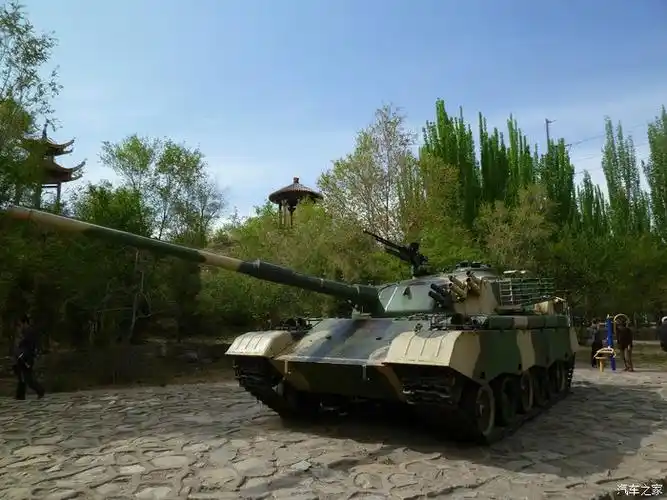 鉴赏国产85式主战坦克大模型