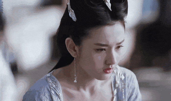 张天爱,太子妃升职记里的这一滴泪很经典.黄圣依,仙女落泪了 .