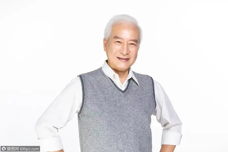 自信的老人晚年和蔼