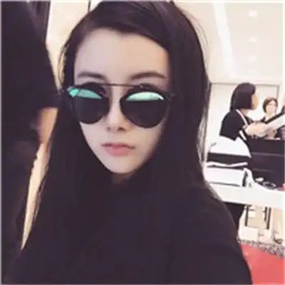 戴墨镜的美女图片头像霸气时尚潮流女生真人高清图片大全