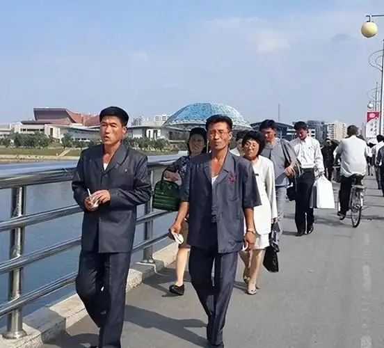 10000块能在朝鲜活得多潇洒?真实情况令人意外,网友: