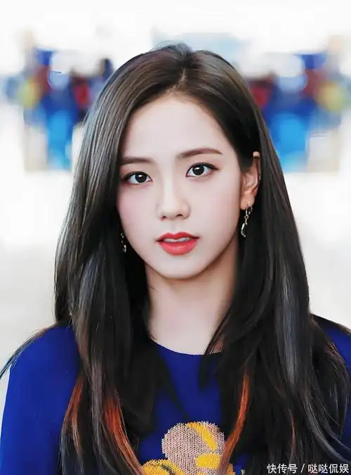 "老天赏饭"金智秀,360度无死角的颜值,被称为女娲毕设作品