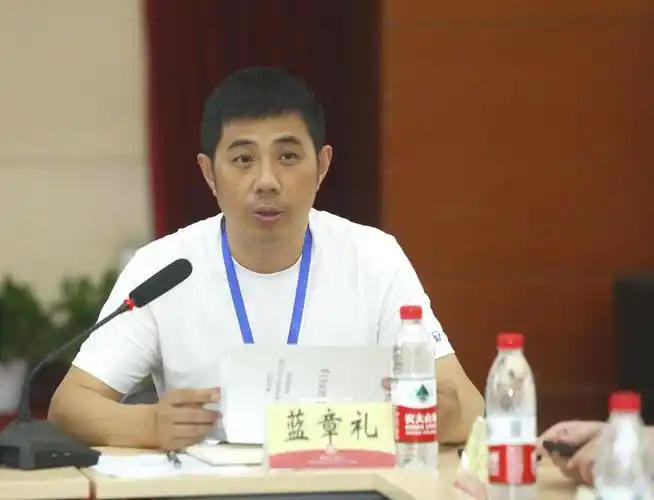 第十九届中国研究生电子设计竞赛(西南赛区)初赛在重庆交通大学举行