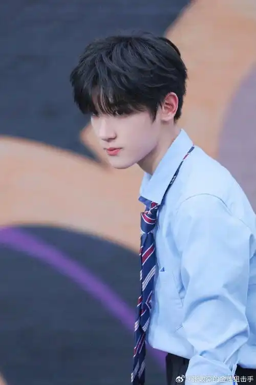 张峻豪 顶级liveking