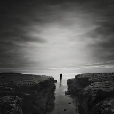 拍摄伤感孤独意境背影图片赏析