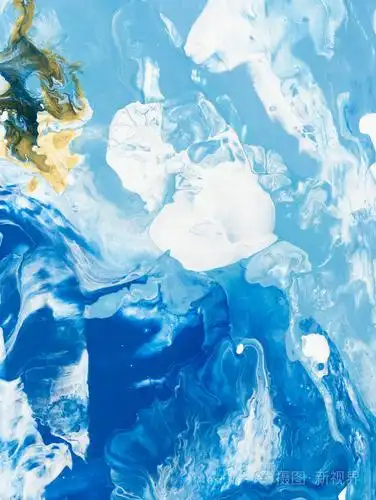 蓝色和金色创意抽象手绘背景大理石纹理抽象海洋碎片的丙烯酸绘画画布