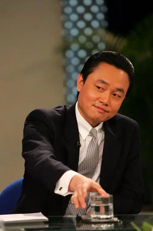 十多年后黄光裕和陈晓还能一笑泯恩仇吗江湖恩怨几人知