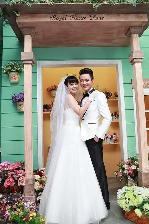 左手亲情右手爱资料页_娱乐资料库_新浪娱乐_新浪网